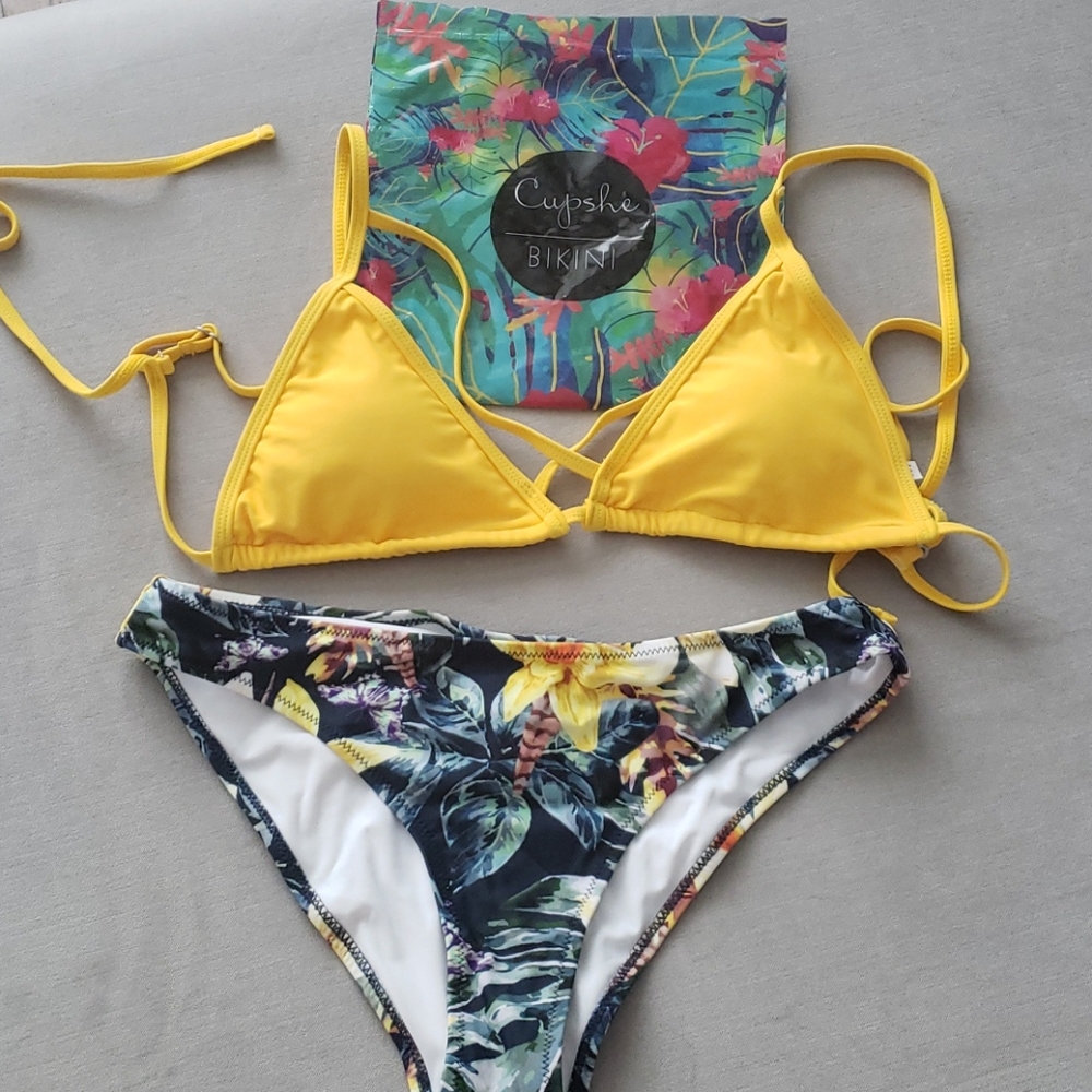 NWOT Cupshe Bikini Set